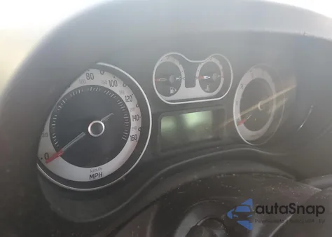 2015 Fiat 500L Trekking из США, поврежденный, VIN ZFBCFADH6FZ033626